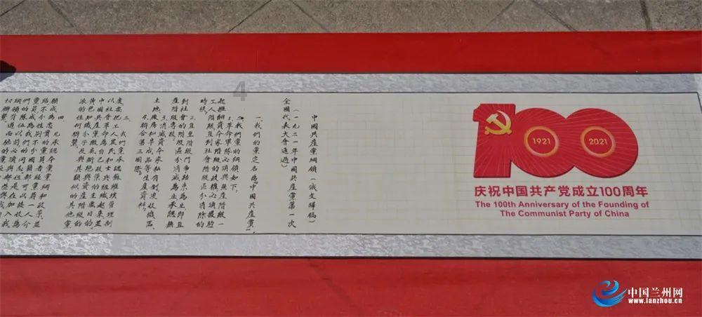 中方专机到了，泽连斯基却不想见，俄媒回击两个字，评论得很准